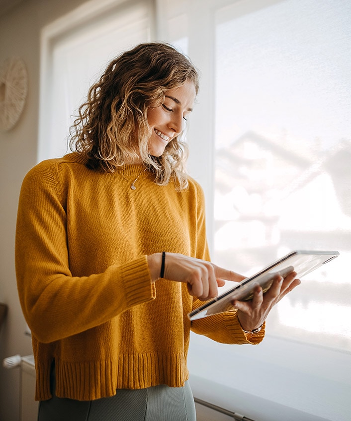 What does a VPN hide?